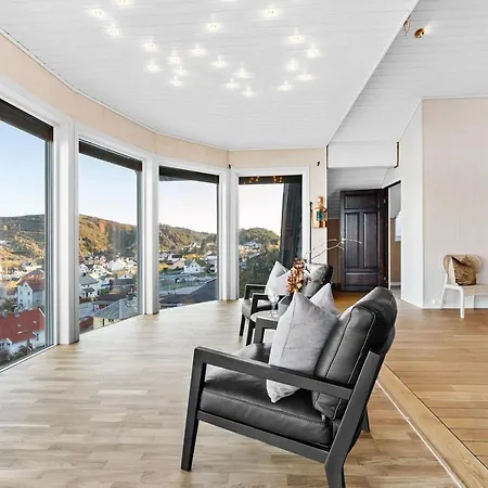 Utsikten Kalvåg